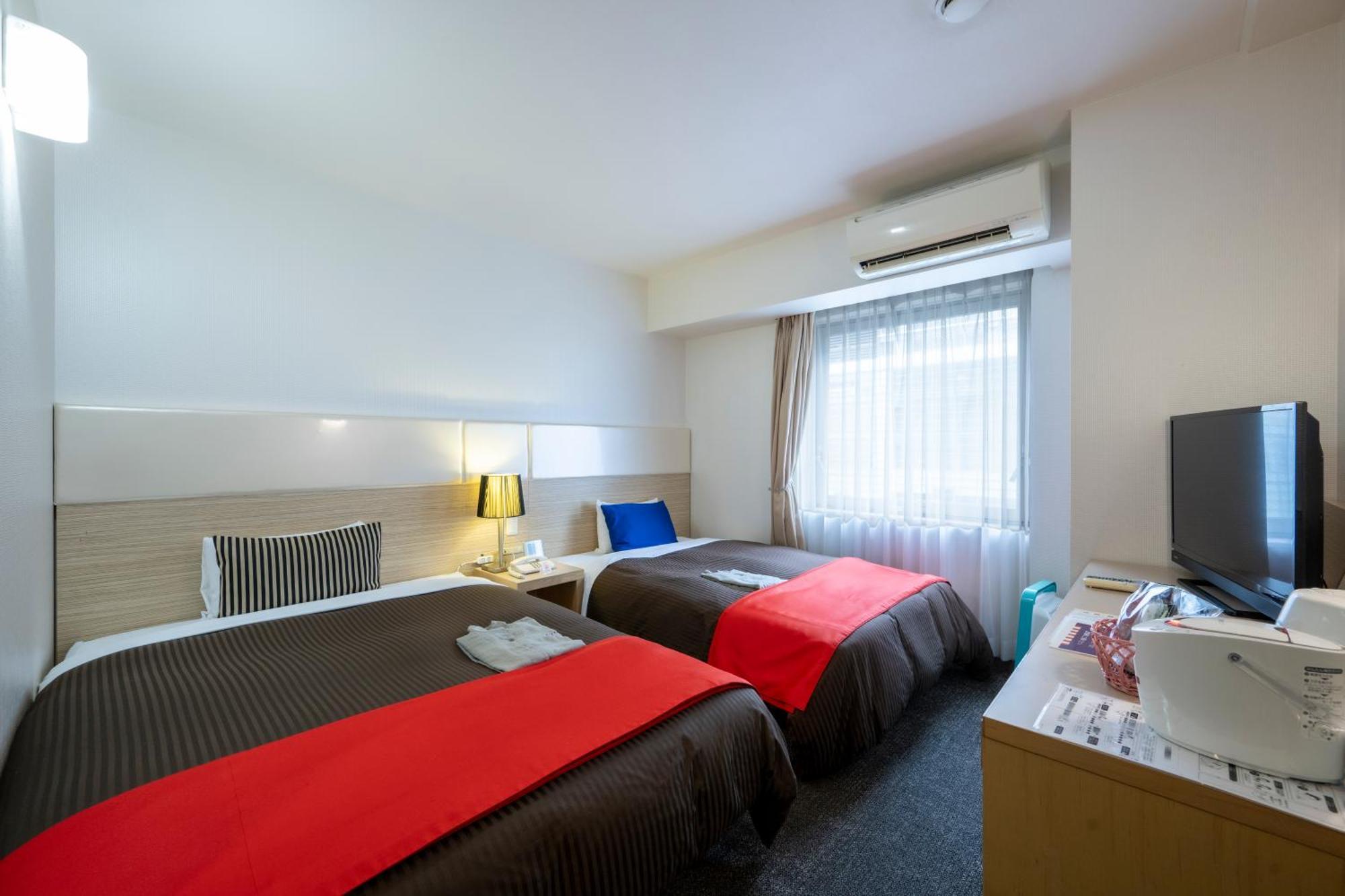 Hotel 1-2-3 טאקסאקי מראה חיצוני תמונה